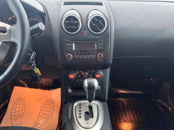 Nissan Qashqai I Рестайлинг с пробегом 2011 года, цена 1 120 000 рублей, 184349 км, внедорожник, Автокод Объявления