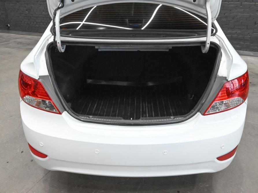 Hyundai Solaris I Екатеринбург  - изображение 6