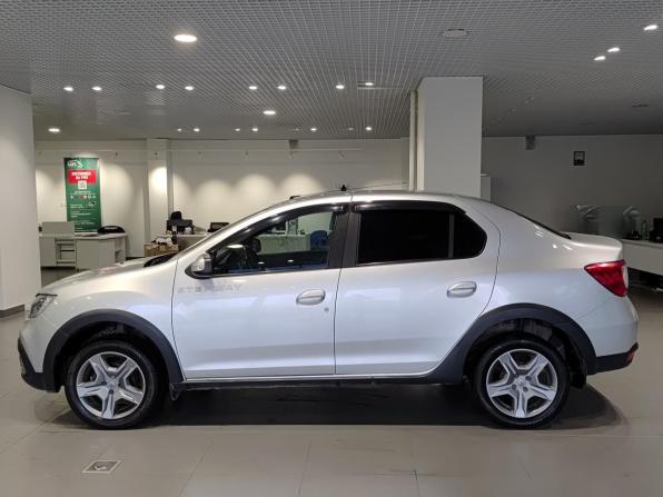 Renault Logan II Рестайлинг с пробегом 2019 года, цена 900 000 рублей, 185523 км, седан, Автокод Объявления
