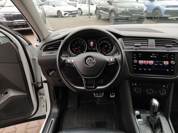 Volkswagen Tiguan II с пробегом 2019 года, цена 2 900 000 рублей, 56134 км, внедорожник, Автокод Объявления