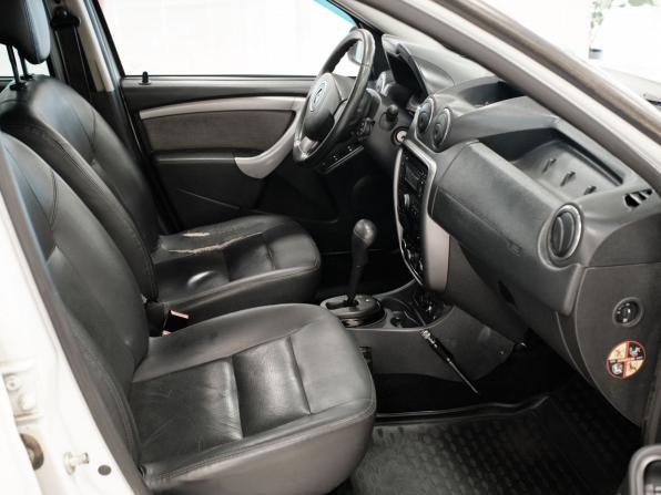 Renault Duster I с пробегом 2012 года, цена 717 000 рублей, 250246 км, внедорожник, Автокод Объявления