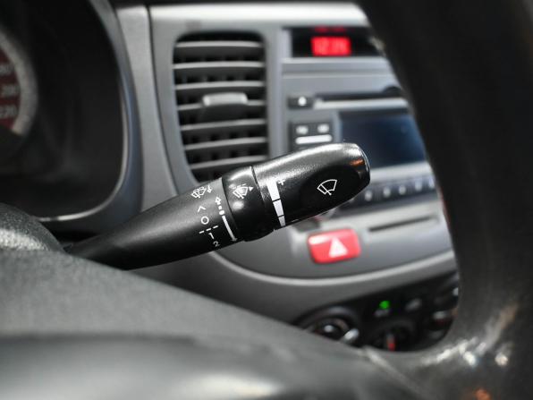 Kia Rio II Рестайлинг с пробегом 2010 года, цена 599 900 рублей, 282800 км, седан, Автокод Объявления
