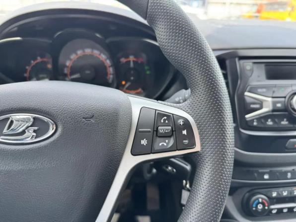 Lada (ВАЗ) Vesta I с пробегом 2021 года, цена 950 000 рублей, 83858 км, универсал, Автокод Объявления