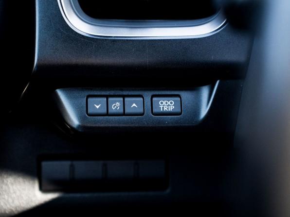 Lexus UX I с пробегом 2020 года, цена 2 700 000 рублей, 65500 км, внедорожник, Автокод Объявления