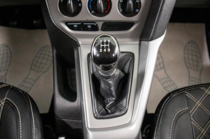 Ford Focus III с пробегом 2012 года, цена 749 000 рублей, 226930 км, хэтчбек, Автокод Объявления