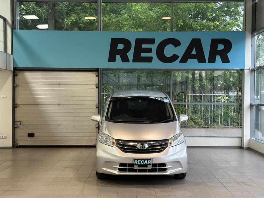 Honda Freed I Рестайлинг Санкт-Петербург  - изображение 8