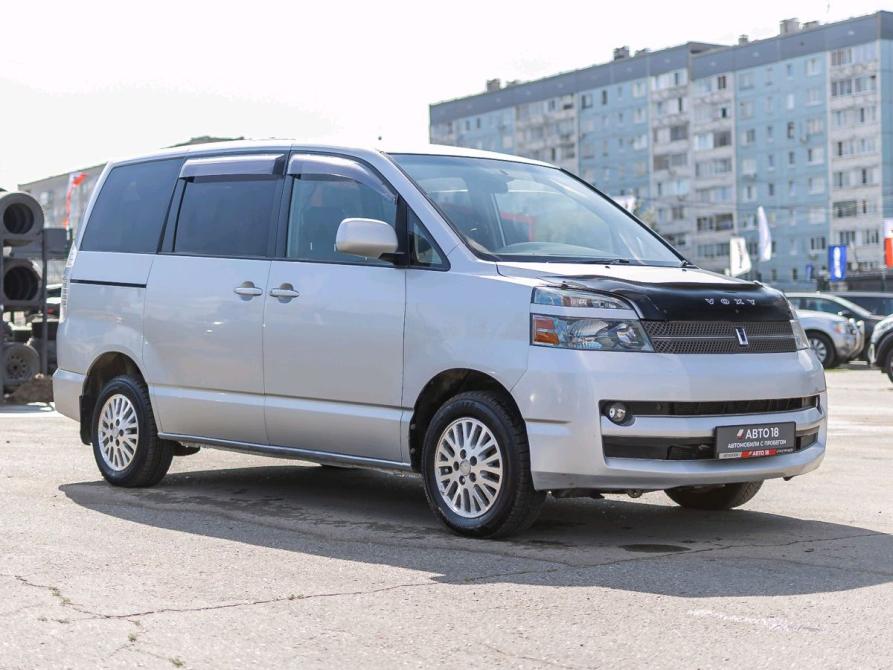 Toyota Voxy I (R60) Ижевск  - изображение 4