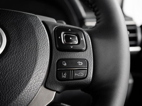 Lexus IS III Рестайлинг с пробегом 2016 года, цена 2 499 500 рублей, 204404 км, седан, Автокод Объявления