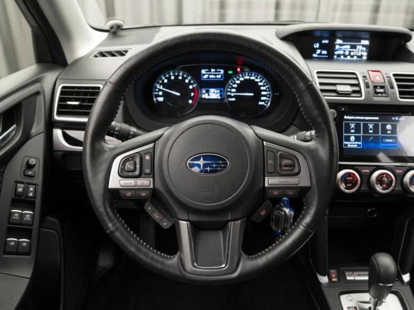 Subaru Forester IV Рестайлинг 2 с пробегом 2017 года, цена 2 640 000 рублей, 72080 км, внедорожник, Автокод Объявления