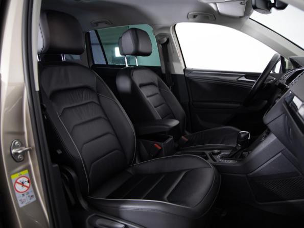 Volkswagen Tiguan II с пробегом 2018 года, цена 2 199 000 рублей, 149391 км, внедорожник, Автокод Объявления