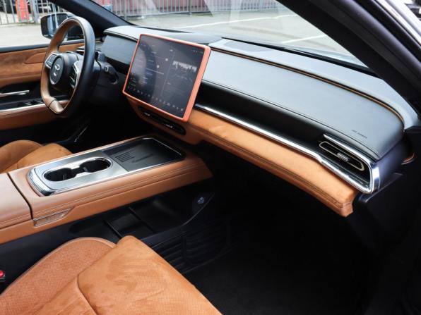 Mazda EZ-6 с пробегом 2024 года, цена 3 699 000 рублей, 17076 км, лифтбек, Автокод Объявления