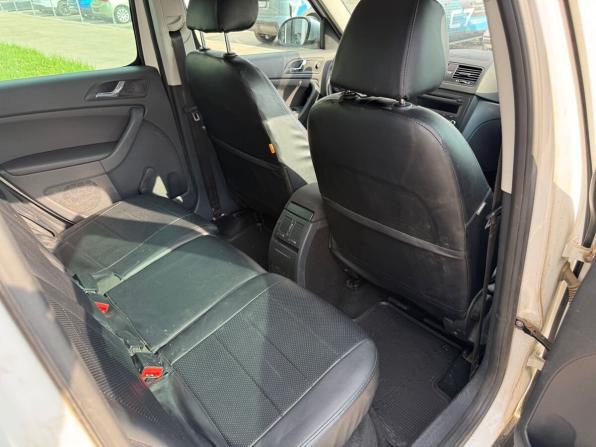 Skoda Yeti I Рестайлинг с пробегом 2014 года, цена 985 000 рублей, 207350 км, внедорожник, Автокод Объявления