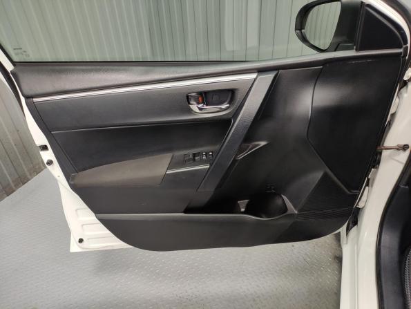 Toyota Corolla XI (E160 E170 E180) с пробегом 2013 года, цена 1 150 000 рублей, 217150 км, седан, Автокод Объявления