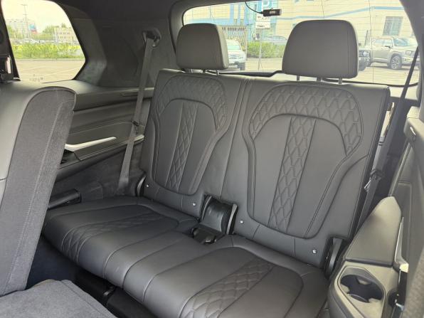 BMW X7 I (G07) Рестайлинг с пробегом 2022 года, цена 12 800 000 рублей, 56550 км, внедорожник, Автокод Объявления