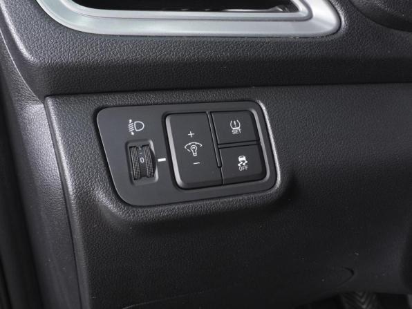 Hyundai Solaris II с пробегом 2019 года, цена 1 379 000 рублей, 107110 км, седан, Автокод Объявления
