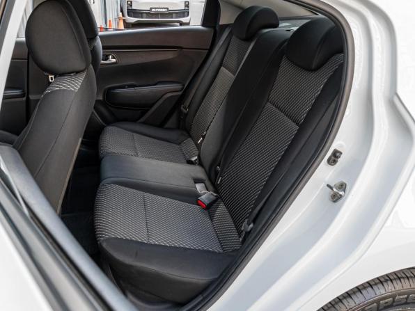 Kia Rio IV с пробегом 2018 года, цена 1 253 000 рублей, 156517 км, седан, Автокод Объявления