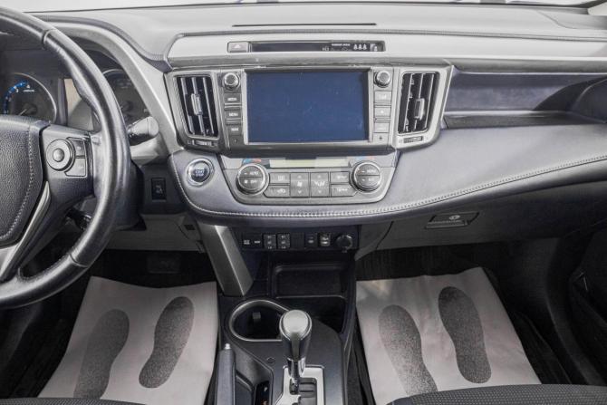 Toyota RAV4 IV (XA40) Рестайлинг с пробегом 2017 года, цена 2 699 000 рублей, 220000 км, внедорожник, Автокод Объявления