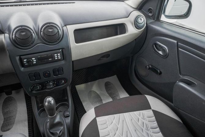 Renault Logan I Рестайлинг с пробегом 2014 года, цена 399 000 рублей, 255000 км, седан, Автокод Объявления