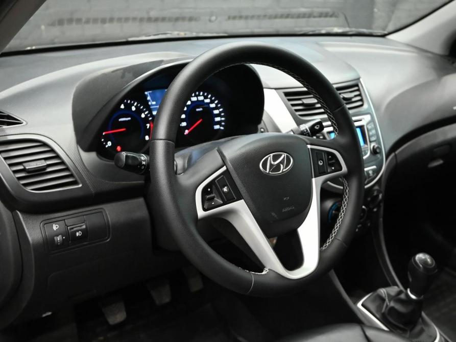 Hyundai Solaris I Екатеринбург  - изображение 11