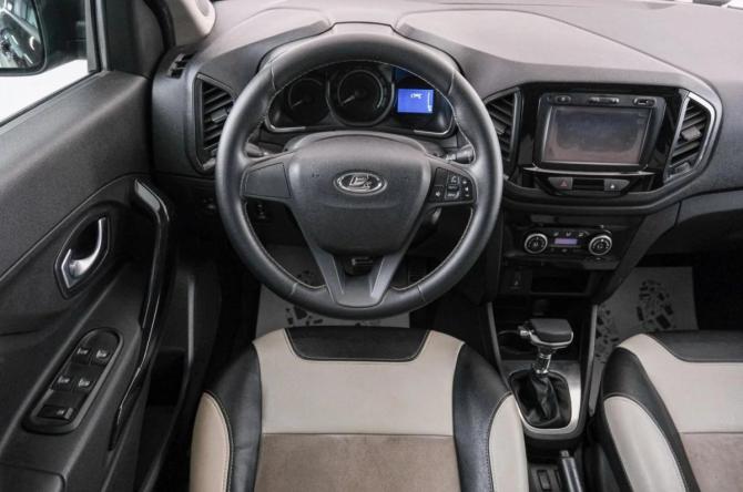 Lada (ВАЗ) XRAY I с пробегом 2018 года, цена 864 000 рублей, 68000 км, хэтчбек, Автокод Объявления