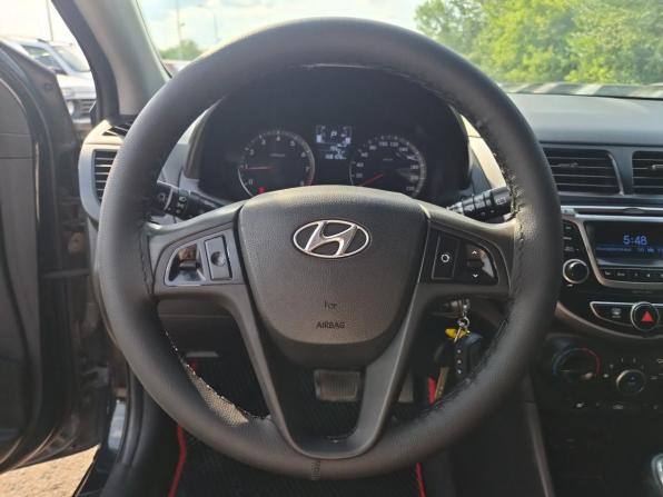 Hyundai Solaris I Рестайлинг с пробегом 2015 года, цена 800 000 рублей, 168109 км, хэтчбек, Автокод Объявления