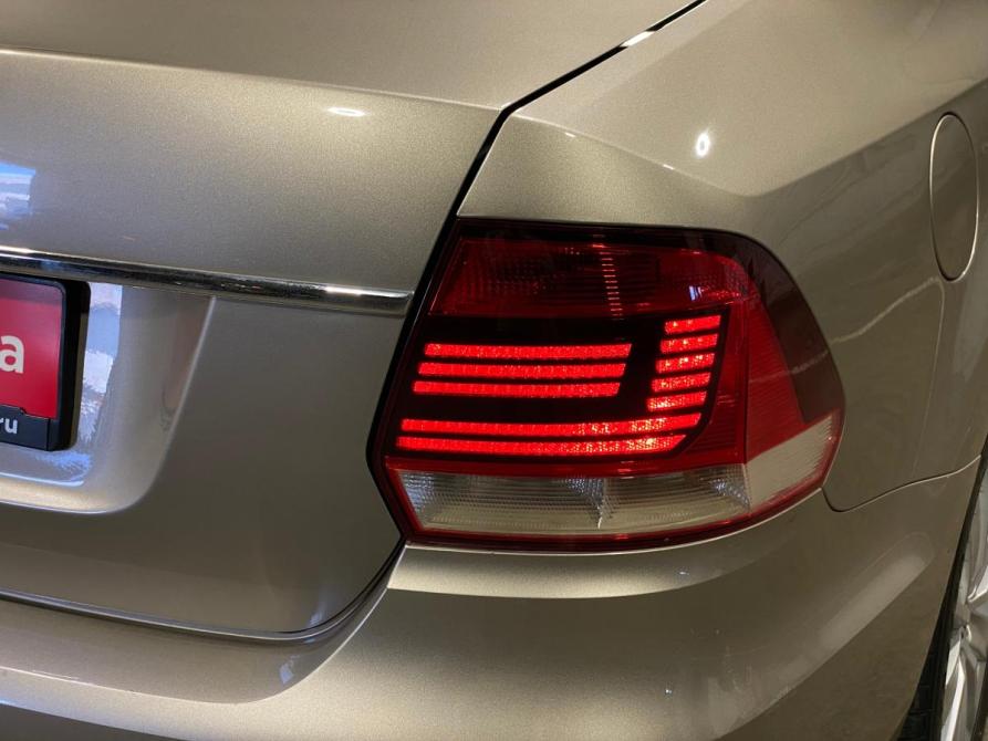 Volkswagen Polo V Рестайлинг Челябинск  - изображение 8