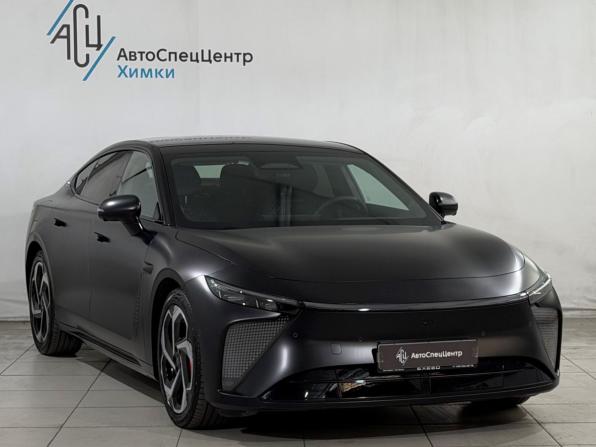 Exeed Exlantix ES с пробегом 2025 года, цена 4 999 800 рублей, 12000 км, седан, Автокод Объявления