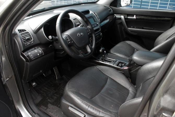 Kia Sorento II Рестайлинг с пробегом 2012 года, цена 1 390 000 рублей, 314407 км, внедорожник, Автокод Объявления