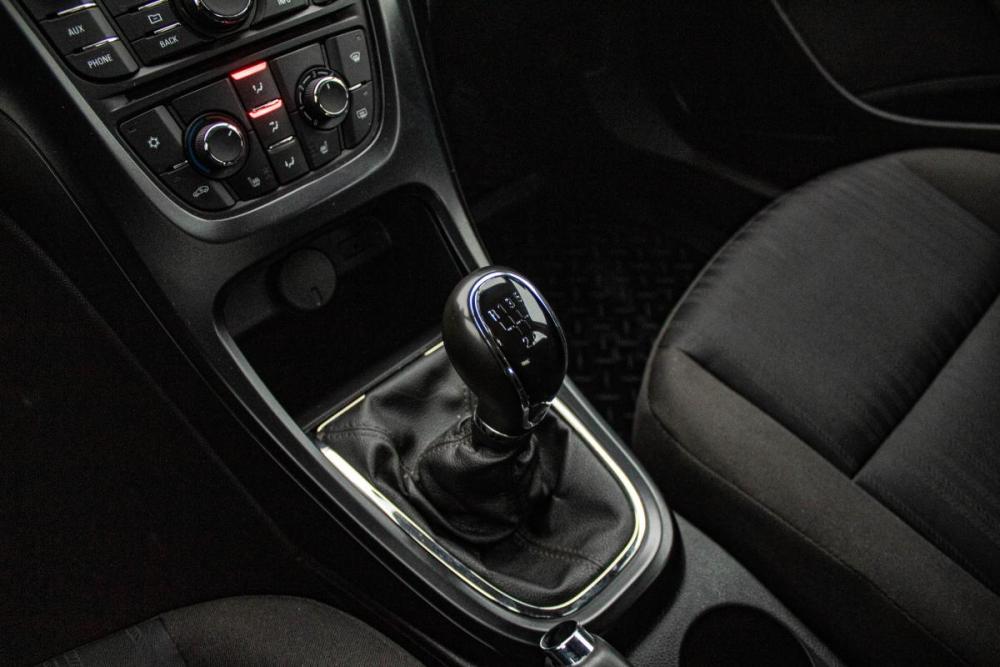 Opel Astra J Рестайлинг Уфа  - изображение 15