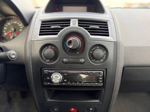 Renault Megane II Рестайлинг с пробегом 2008 года, цена 450 000 рублей, 169000 км, седан, Автокод Объявления