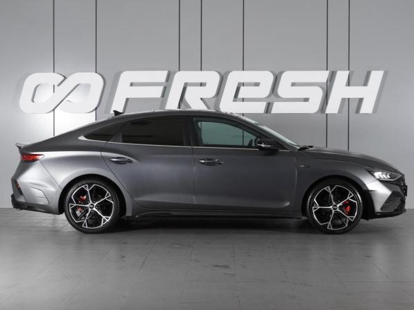 Hyundai Lafesta I Рестайлинг с пробегом 2023 года, цена 2 799 000 рублей, 34465 км, седан, Автокод Объявления