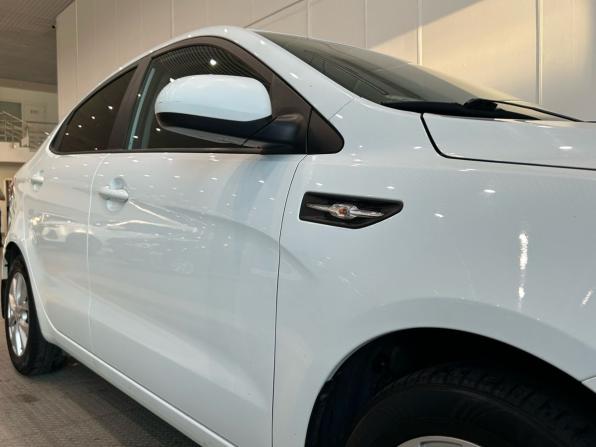 Kia Rio III с пробегом 2014 года, цена 640 000 рублей, 204000 км, седан, Автокод Объявления
