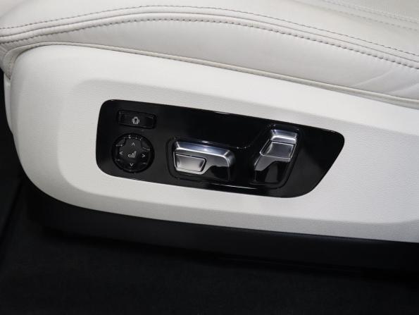 BMW X7 I (G07) Рестайлинг с пробегом 2025 года, цена 15 990 000 рублей, 5834 км, внедорожник, Автокод Объявления