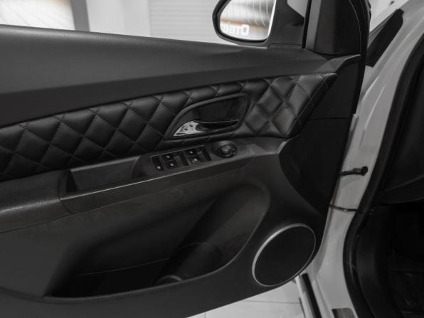 Chevrolet Cruze I с пробегом 2012 года, цена 575 000 рублей, 222332 км, седан, Автокод Объявления