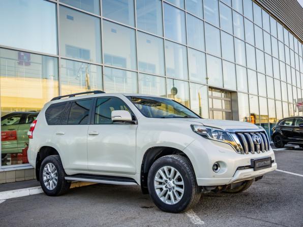 Toyota Land Cruiser Prado 150 Series Рестайлинг 1 с пробегом 2015 года, цена 3 998 000 рублей, 135004 км, внедорожник, Автокод Объявления