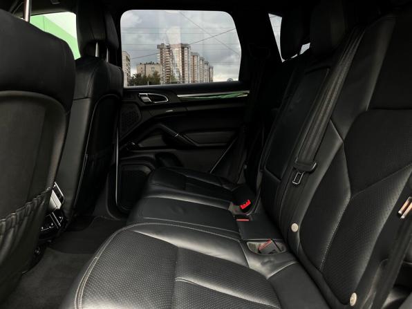 Porsche Cayenne II (958) с пробегом 2013 года, цена 2 497 600 рублей, 261431 км, внедорожник, Автокод Объявления