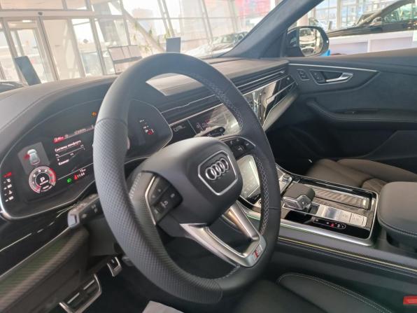 Audi Q8 I (4M) Рестайлинг с пробегом 2025 года, цена 16 500 000 рублей, 10 км, внедорожник, Автокод Объявления