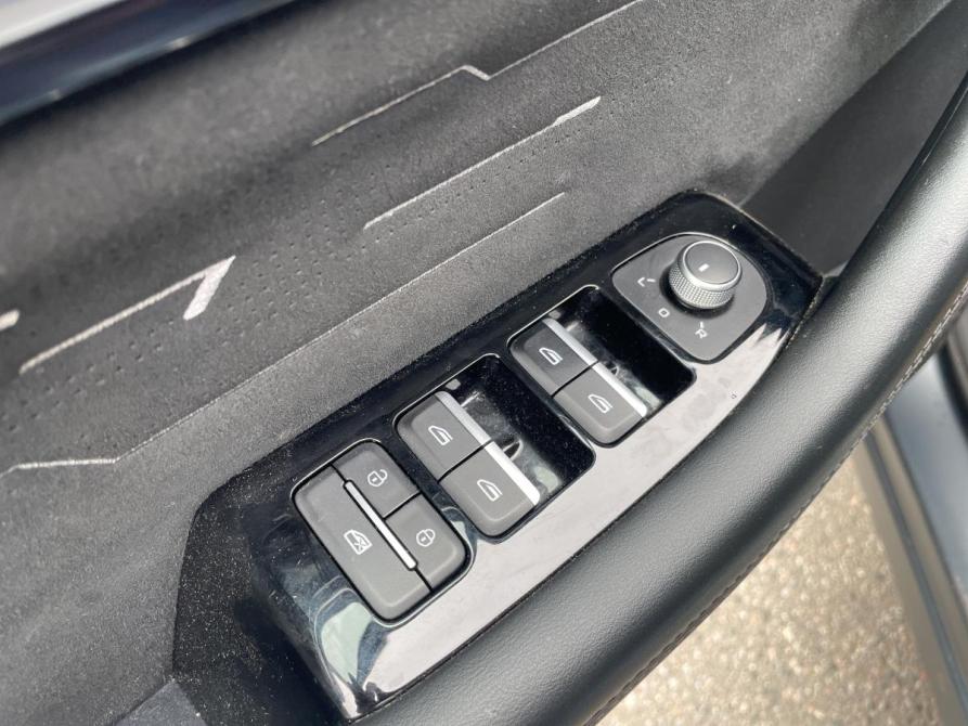 Geely Monjaro I Санкт-Петербург  - изображение 12