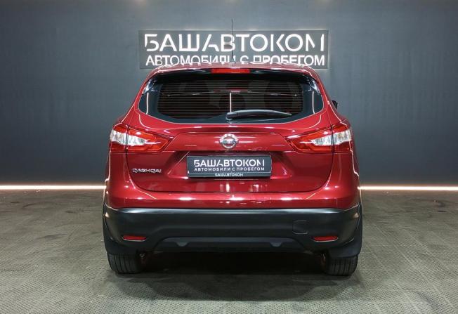 Nissan Qashqai II с пробегом 2014 года, цена 1 490 000 рублей, 186463 км, внедорожник, Автокод Объявления