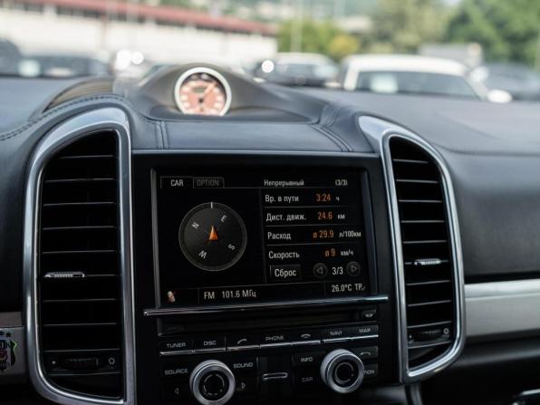 Porsche Cayenne II (958) с пробегом 2010 года, цена 1 599 000 рублей, 297455 км, внедорожник, Автокод Объявления