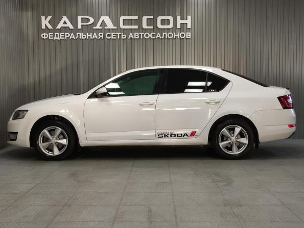 Skoda Octavia III (A7) с пробегом 2015 года, цена 945 000 рублей, 236980 км, лифтбек, Автокод Объявления