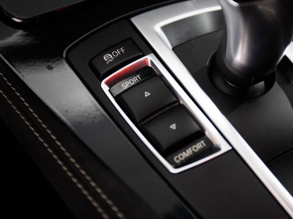 BMW 5 серии VI (F10/F11/F07) Рестайлинг с пробегом 2016 года, цена 2 350 000 рублей, 124216 км, седан, Автокод Объявления
