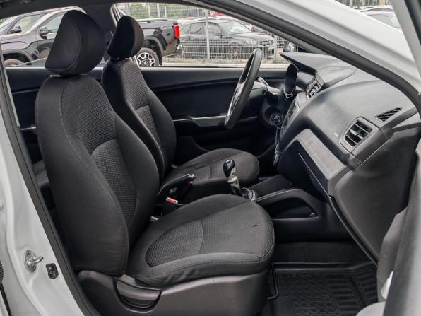 Kia Rio III Рестайлинг с пробегом 2016 года, цена 710 000 рублей, 189561 км, седан, Автокод Объявления