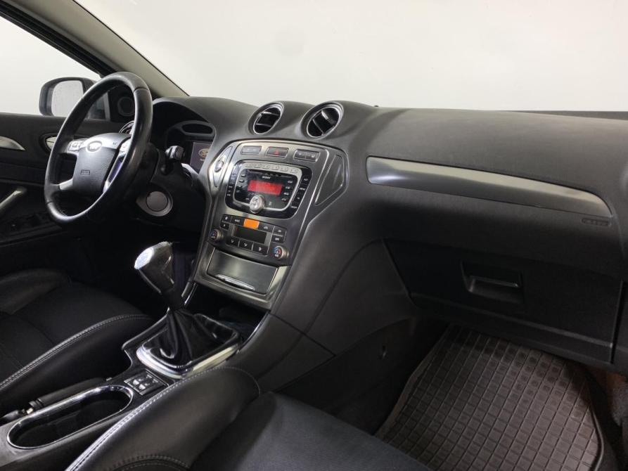 Ford Mondeo IV Москва  - изображение 13