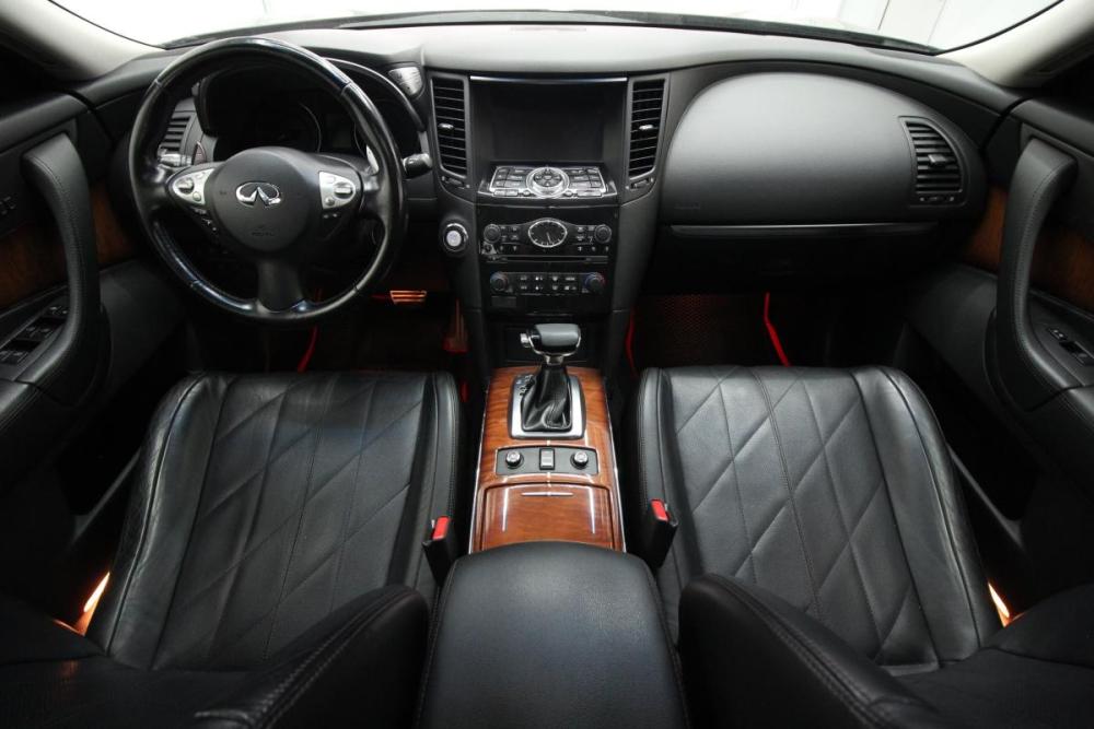 Infiniti QX70 Сургут  - изображение 22