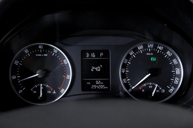 Skoda Octavia II (A5) Рестайлинг с пробегом 2011 года, цена 699 000 рублей, 294220 км, лифтбек, Автокод Объявления
