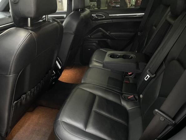 Porsche Cayenne II (958) с пробегом 2012 года, цена 2 400 000 рублей, 143597 км, внедорожник, Автокод Объявления