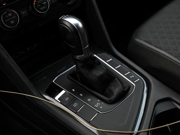 Volkswagen Tiguan II с пробегом 2019 года, цена 2 095 000 рублей, 139232 км, внедорожник, Автокод Объявления