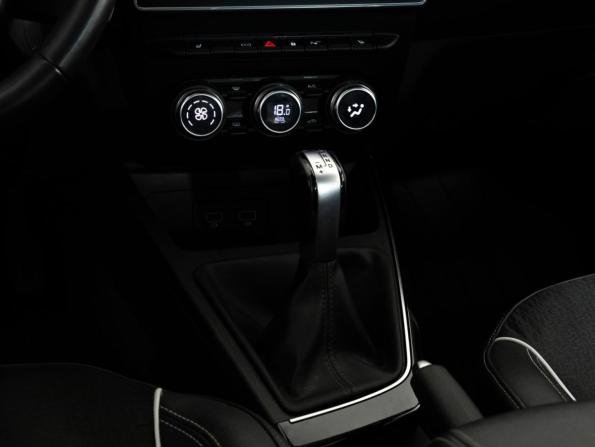Renault Arkana I с пробегом 2020 года, цена 1 599 000 рублей, 112159 км, внедорожник, Автокод Объявления