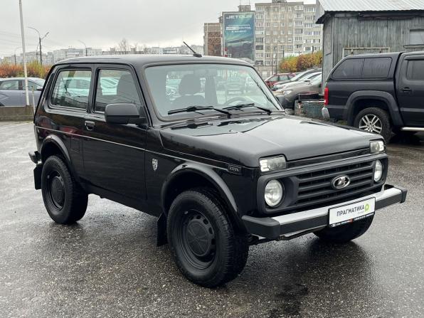 Lada (ВАЗ) Niva Legend I с пробегом 2025 года, цена 939 000 рублей, 9800 км, внедорожник, Автокод Объявления